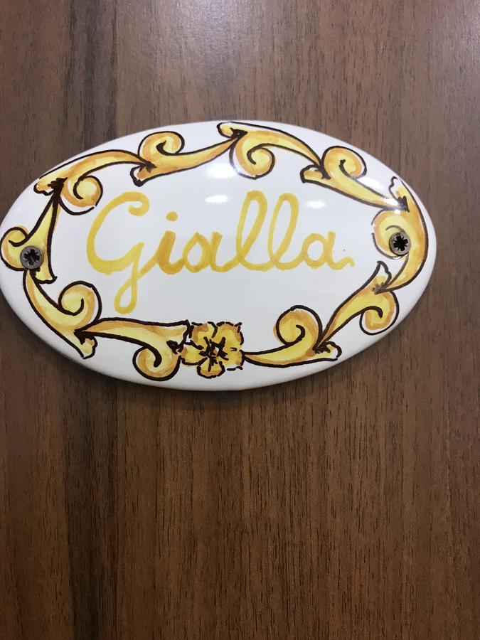 La Casa Di Fafa Bed and Breakfast Napoli Eksteriør billede