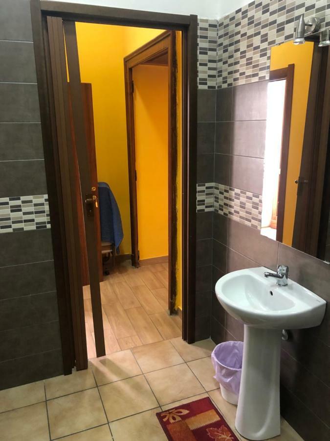 La Casa Di Fafa Bed and Breakfast Napoli Eksteriør billede